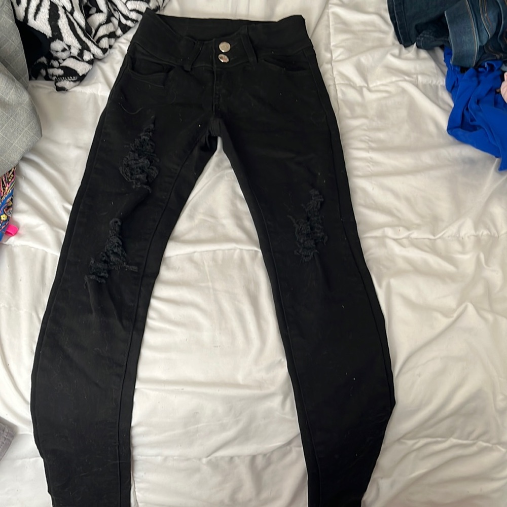 Black ripped jeans